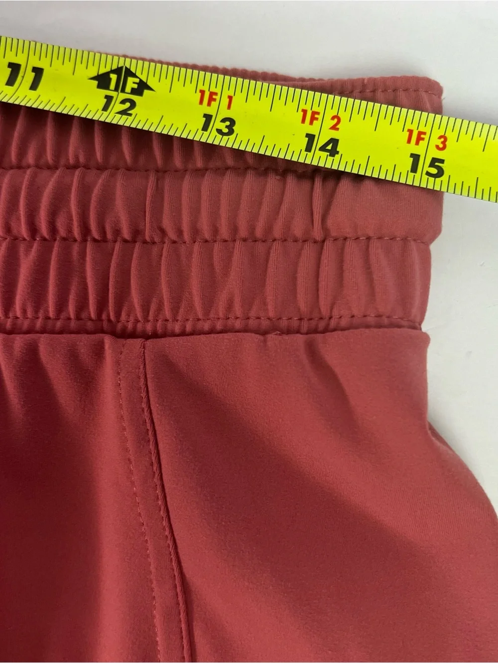 Avalanche Women’s Stretch Shorts Sz Medium Melon Color Elastic Drawstring Waist